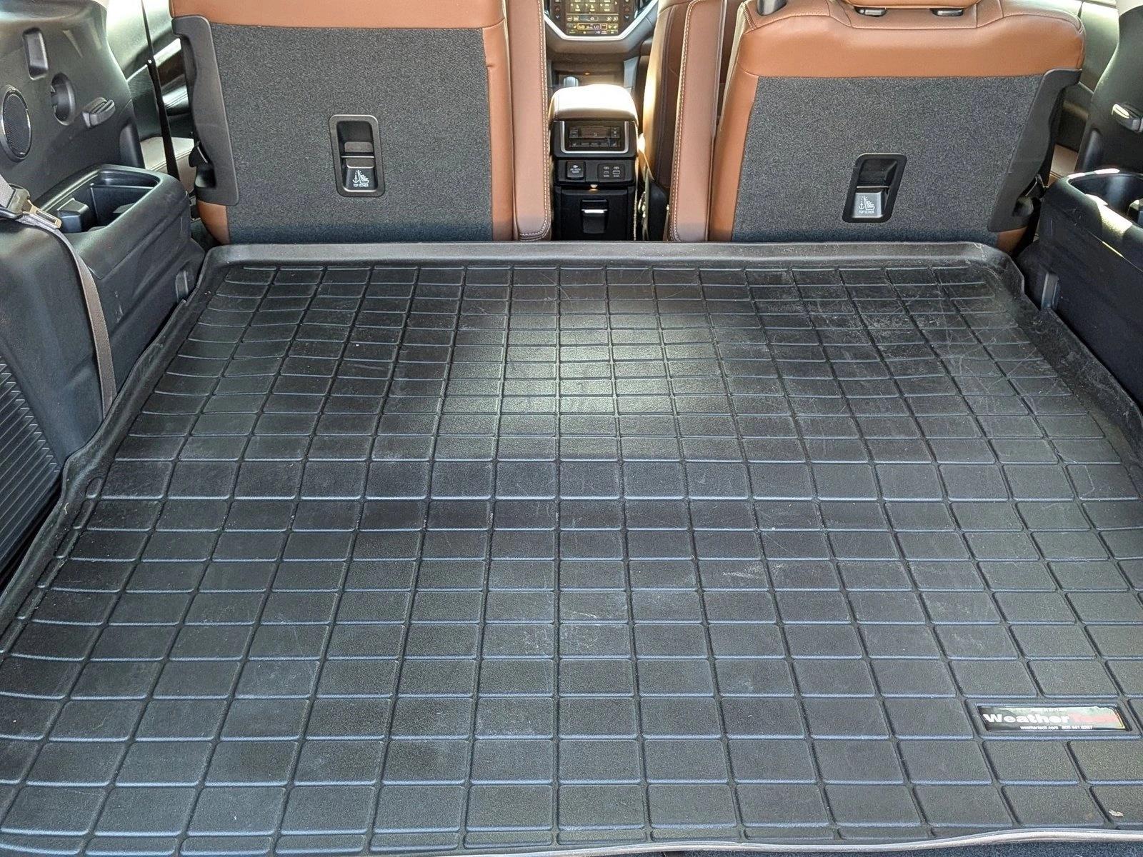 2024 Subaru Ascent Touring photo 4