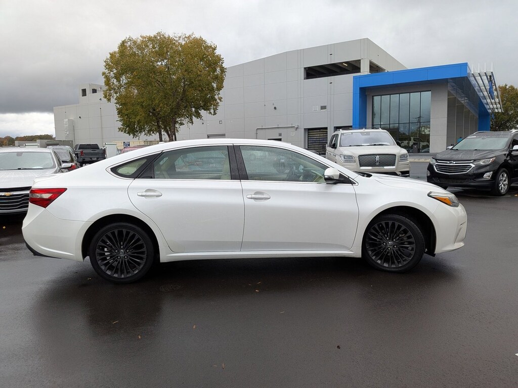 Used 2018 Toyota Avalon Touring Sedan