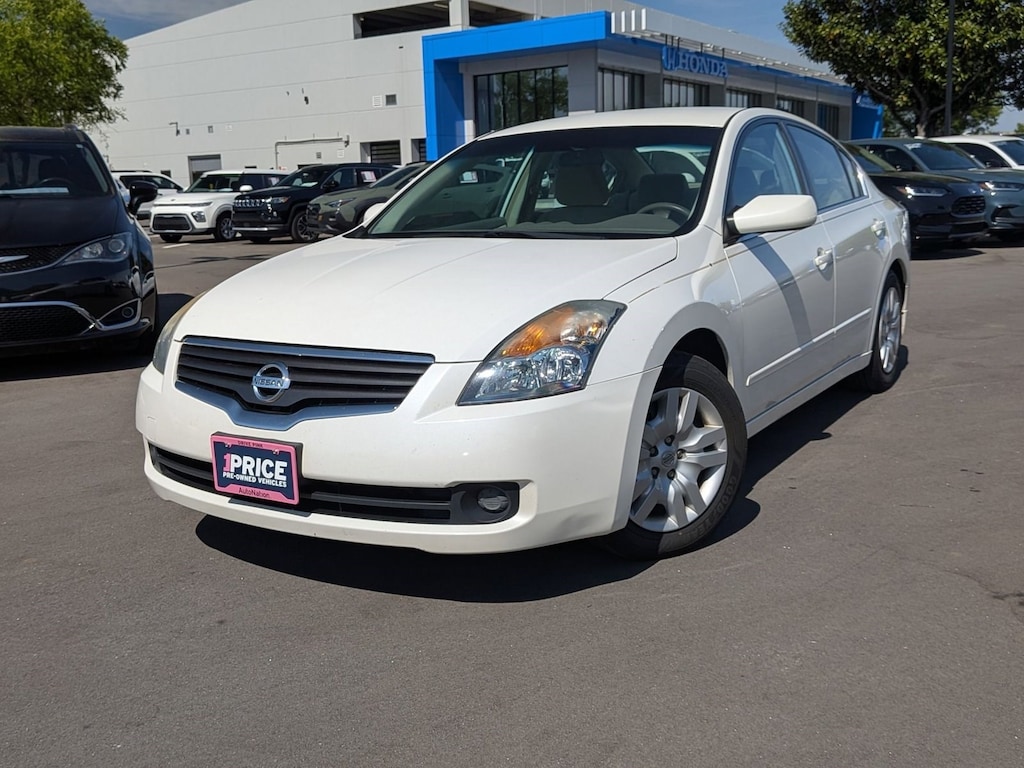 Used 2009 Nissan Altima 2.5 S Sedan