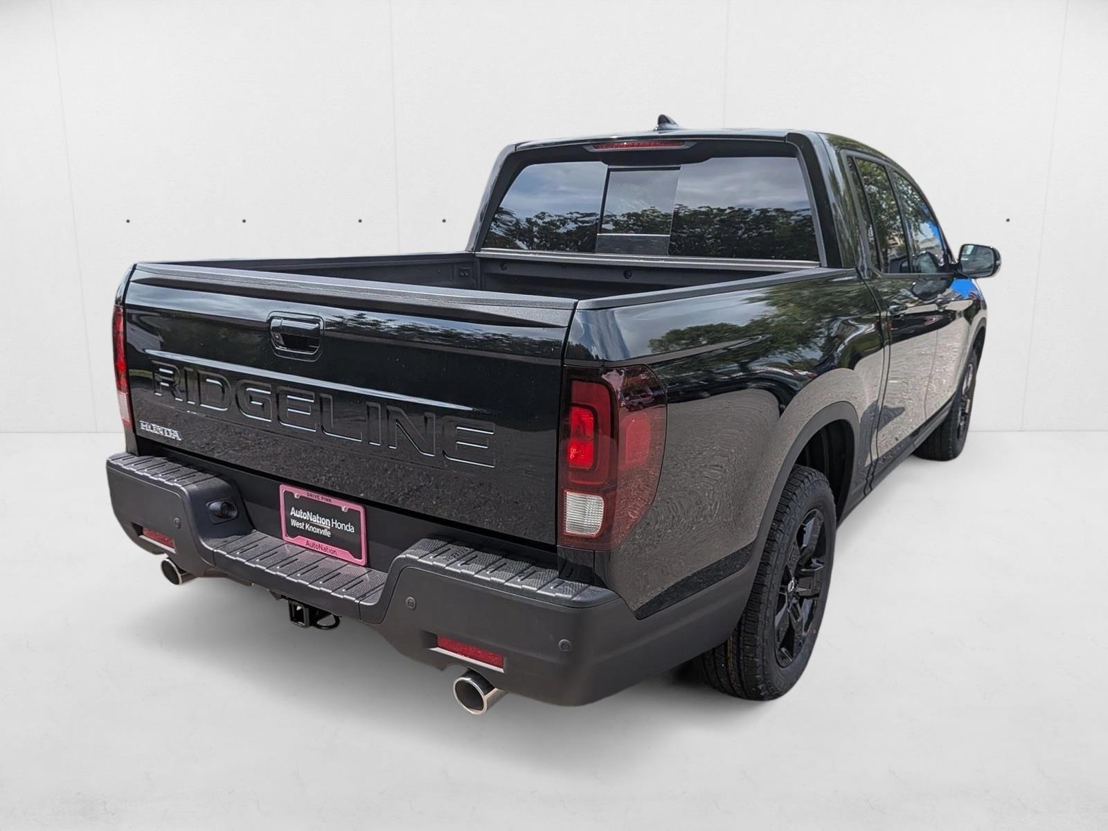 2025 Honda Ridgeline Black Edition photo 2