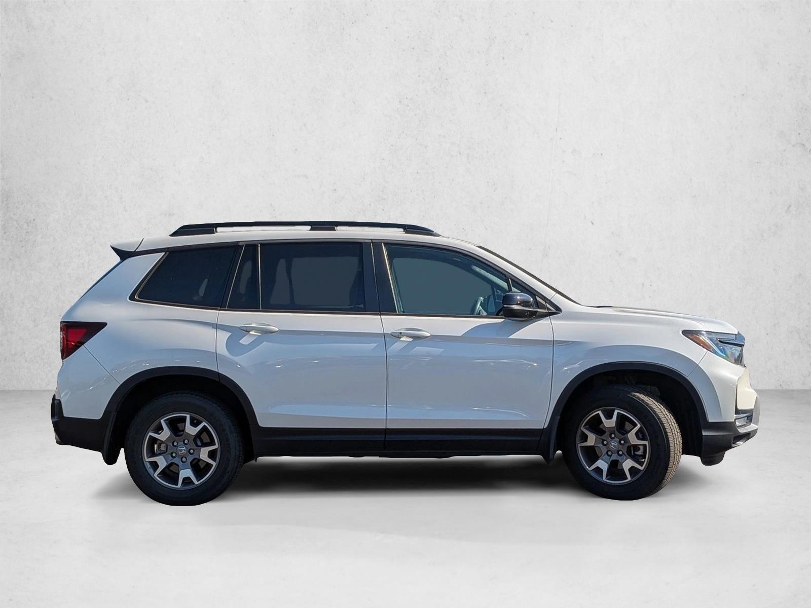 2023 Honda Passport TrailSport photo 3