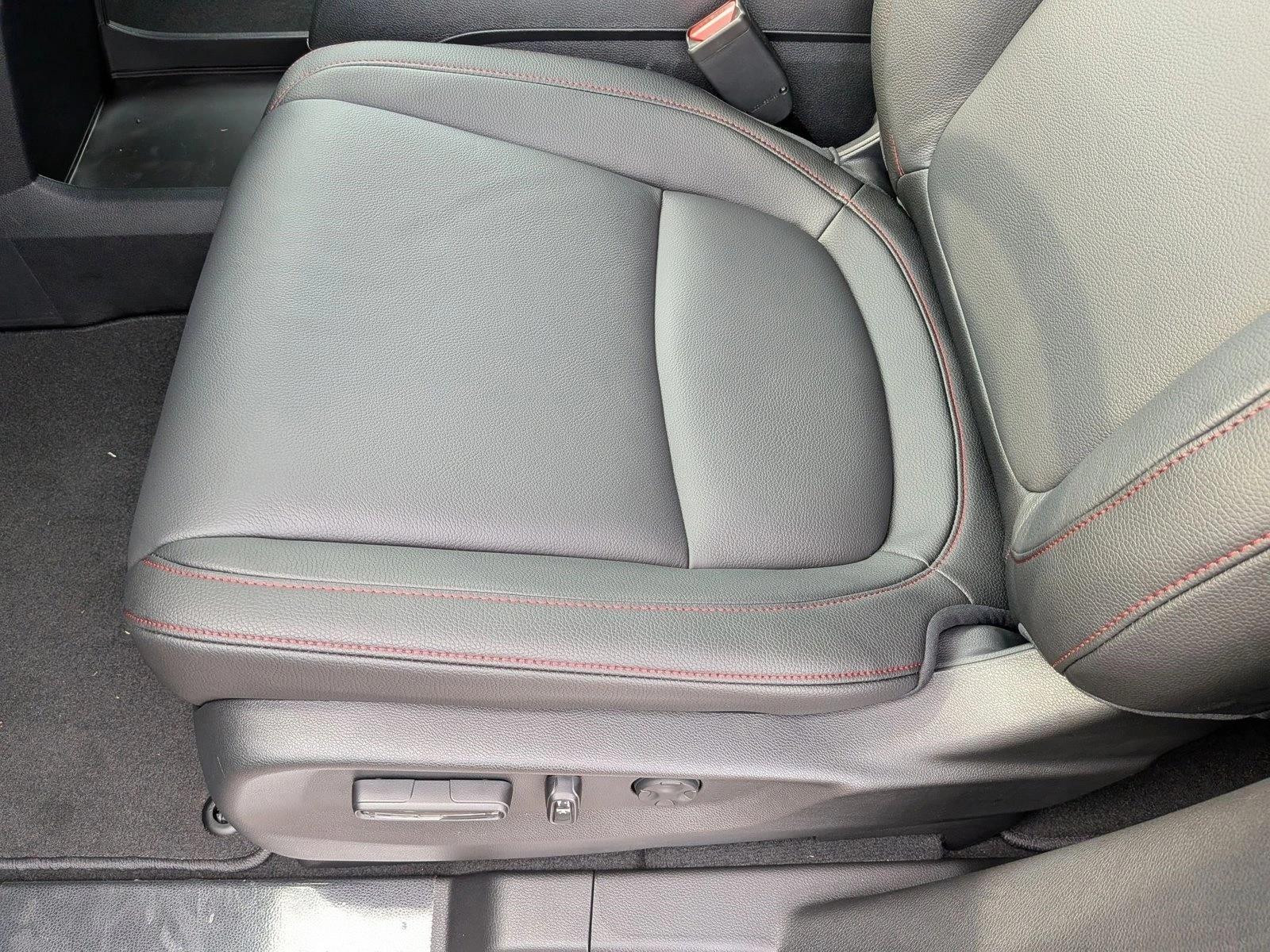 2026 Honda Odyssey photo 4