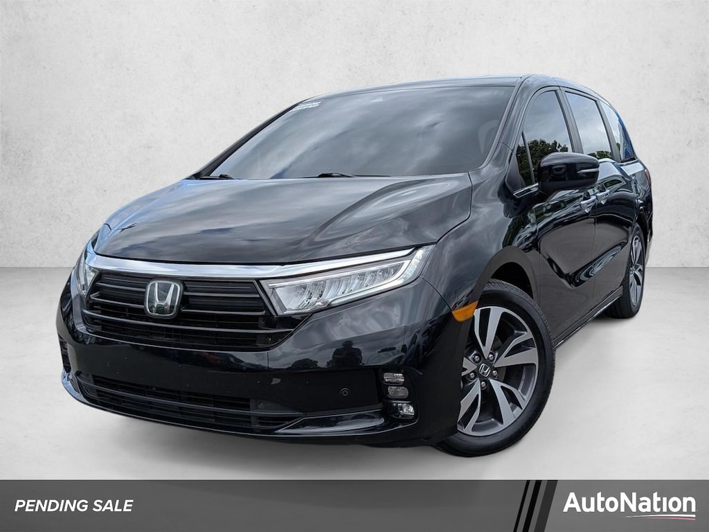 Used 2023 Honda Odyssey Touring Van