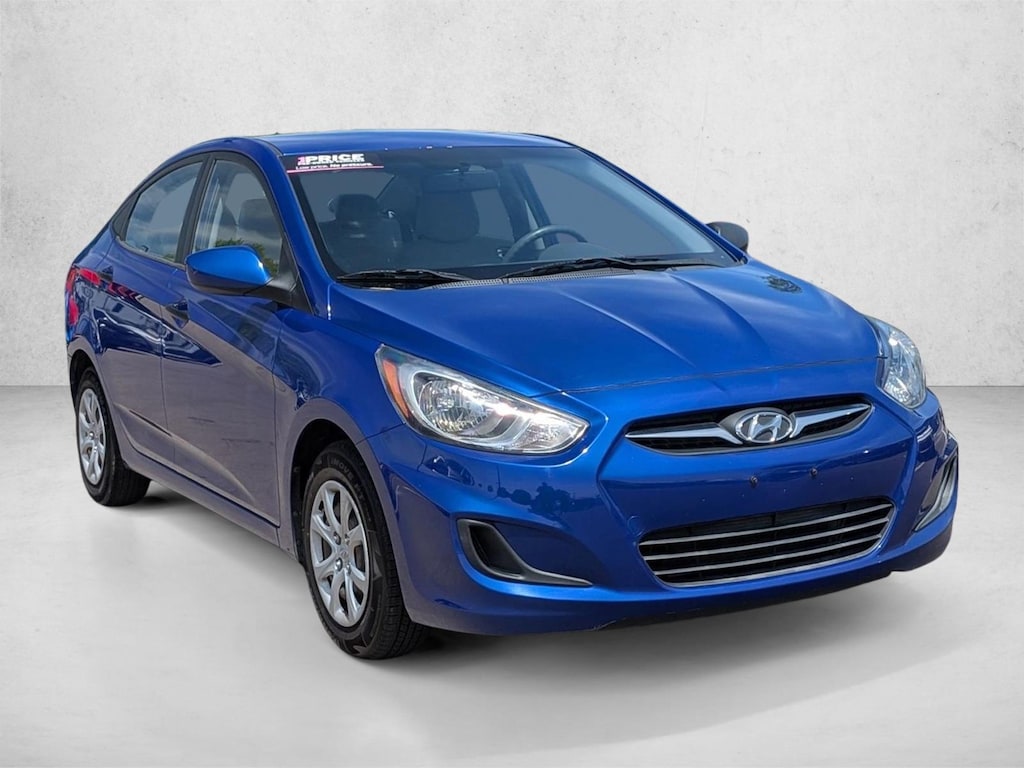 Used 2012 Hyundai Accent GLS Sedan