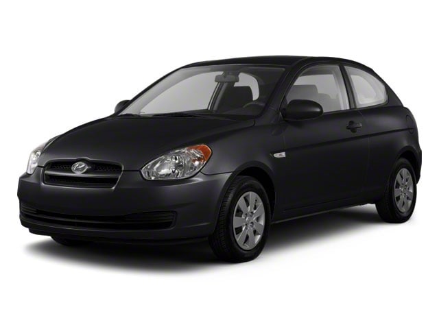 2011 Hyundai Accent SE's photo
