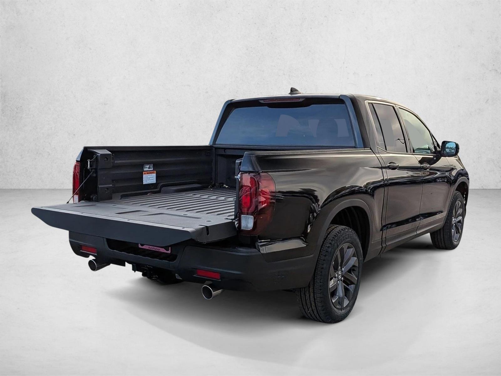 2026 Honda Ridgeline Sport photo 2