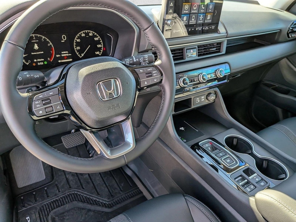 New 2025 Honda Pilot Touring SUV