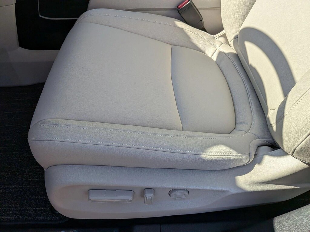 New 2026 Honda Odyssey EX-L Van Passenger