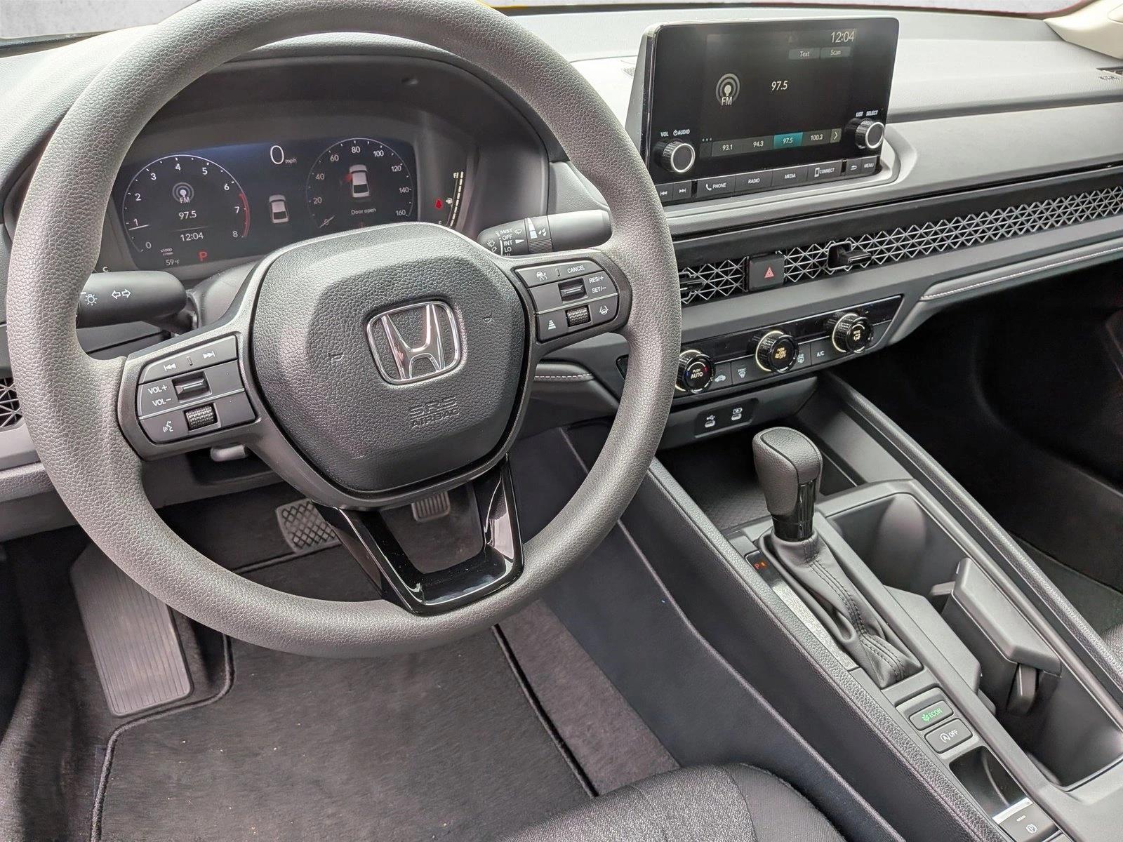 2025 Honda Accord LX photo 3