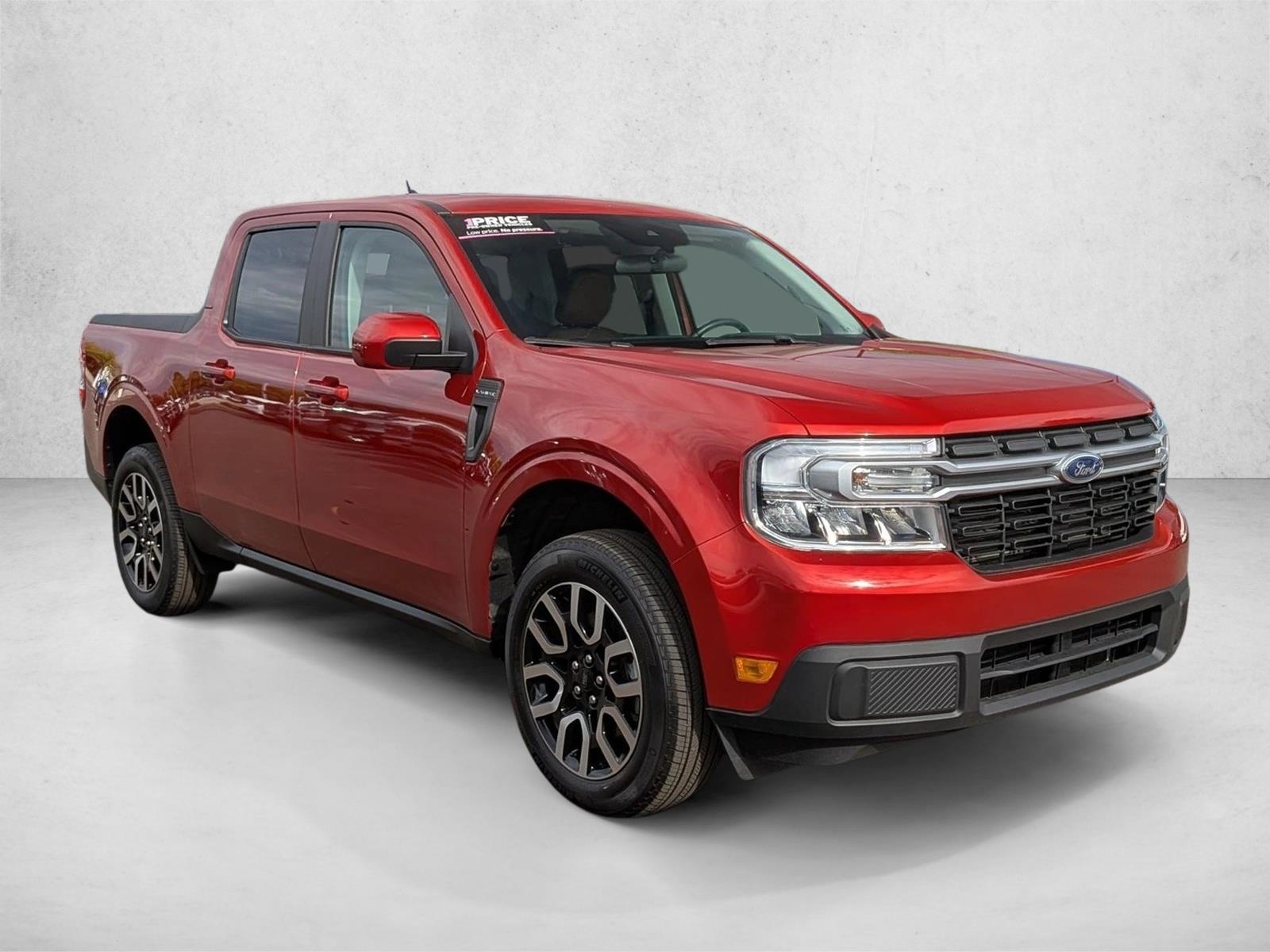 2023 Ford Maverick Lariat photo 3