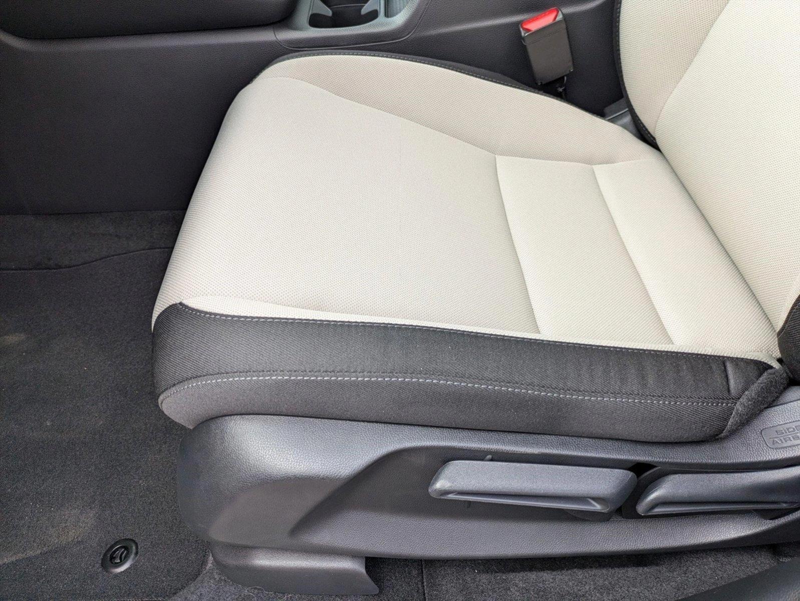 2026 Honda CR-V LX photo 4