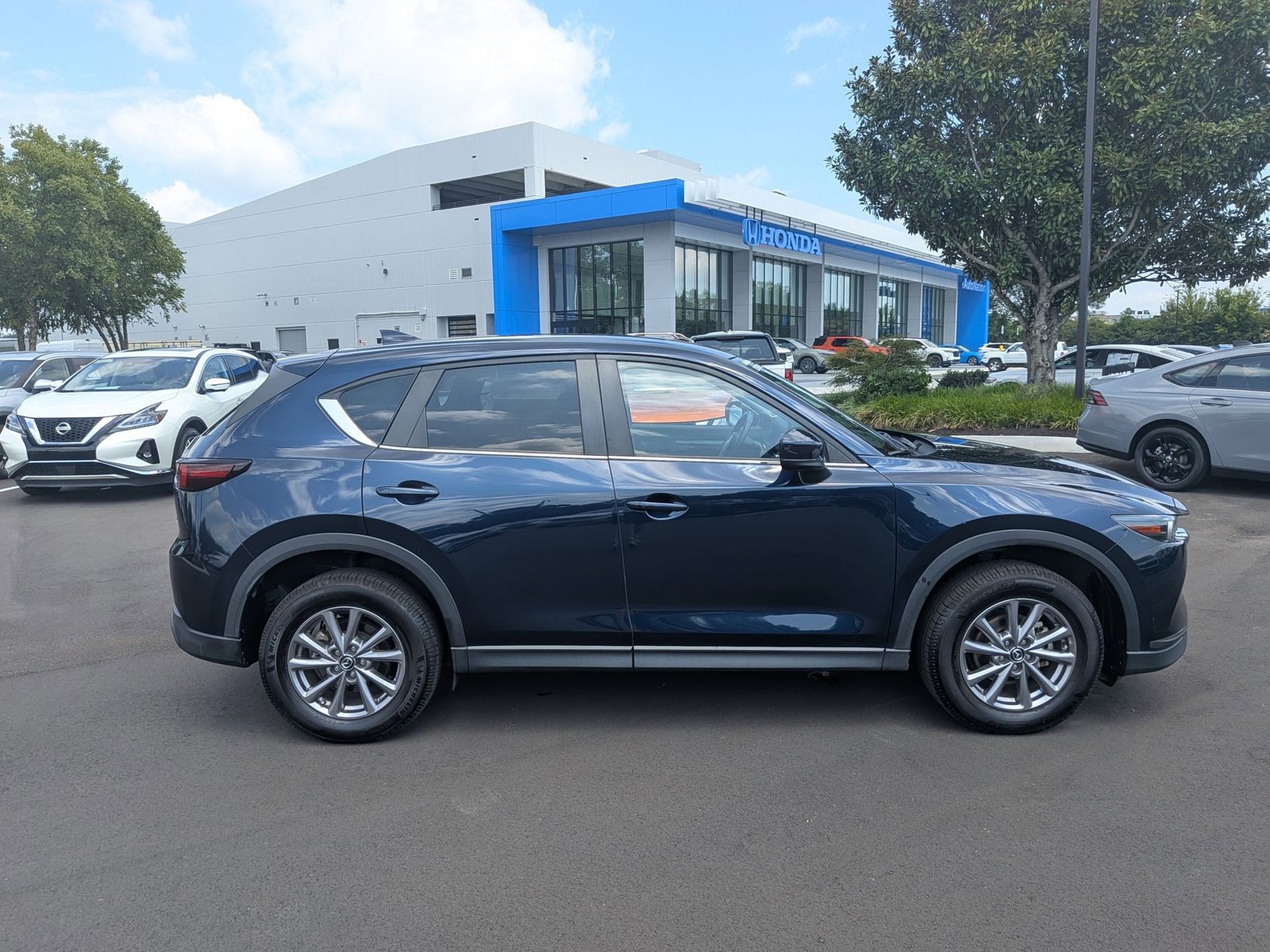 2023 Mazda CX-5 2.5 Select photo 4