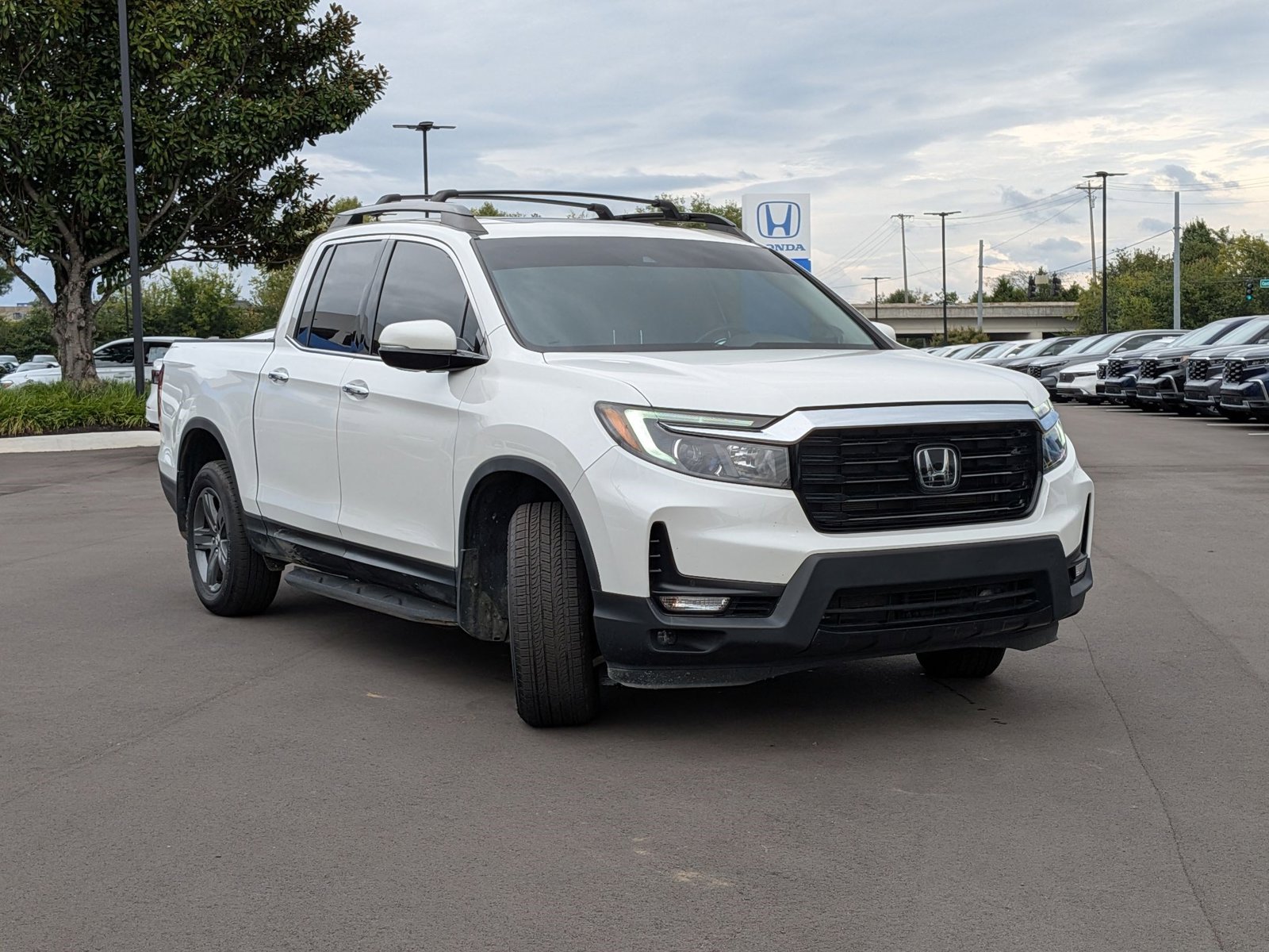 2022 Honda Ridgeline RTL-E photo 2