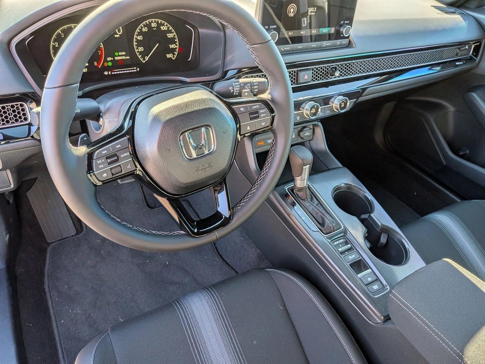 2026 Honda Civic Sport Hatchback photo 3