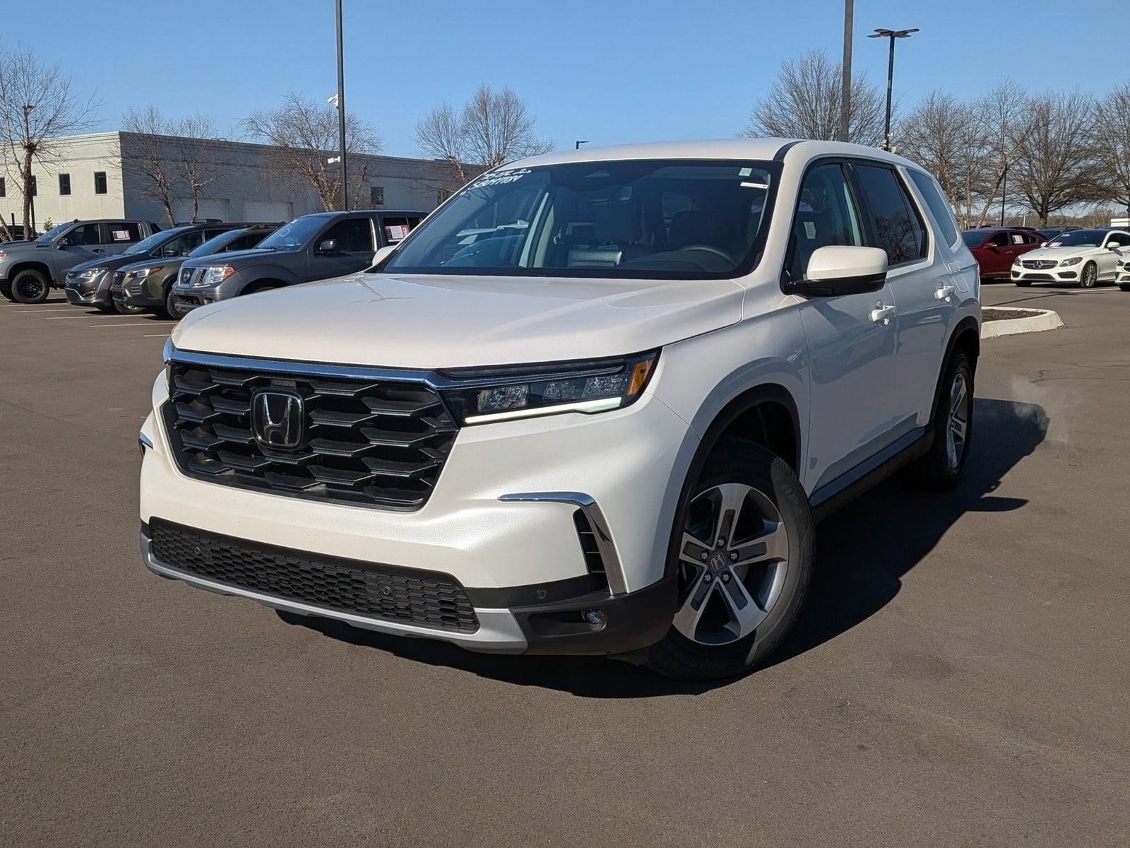 2025 Honda Pilot EX-L's photo