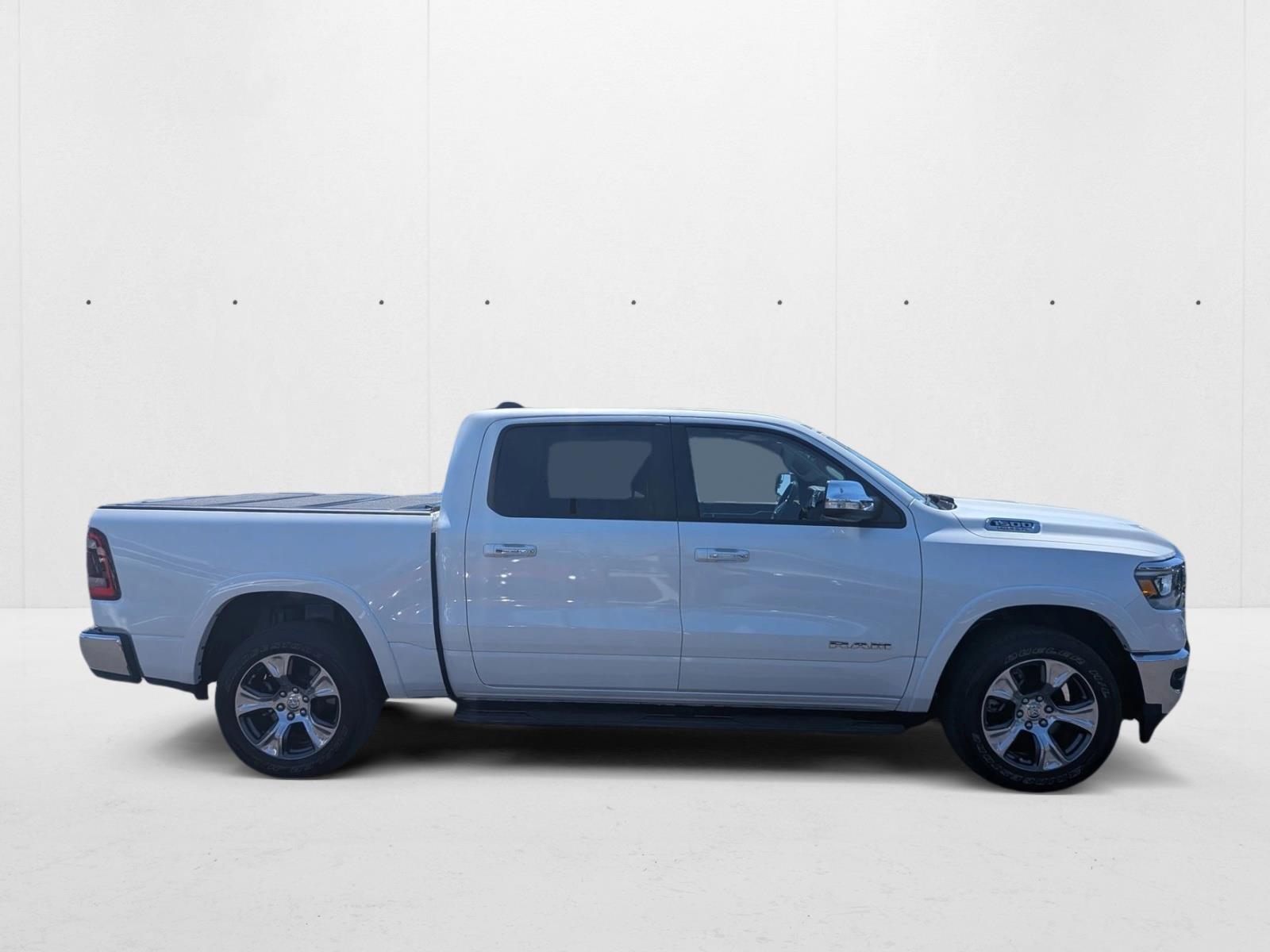 2020 Ram 1500 Laramie photo 4