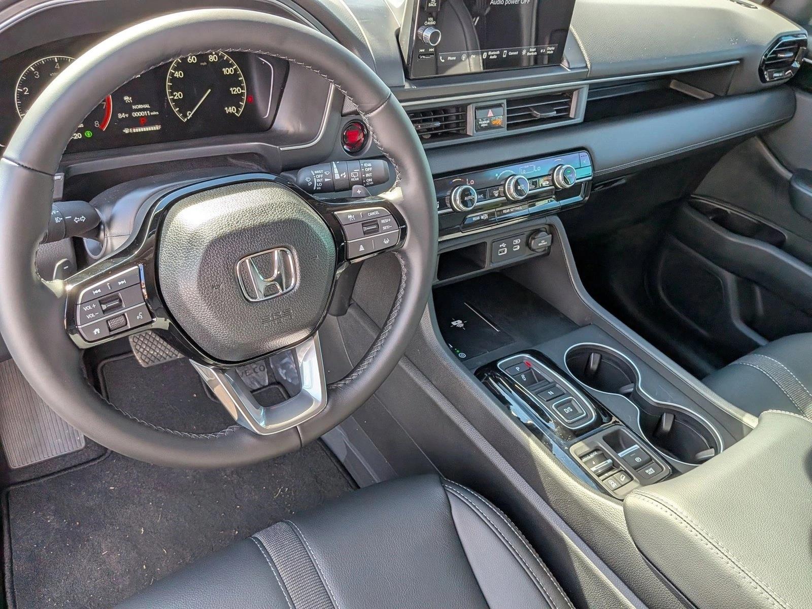 2025 Honda Pilot EX-L photo 3