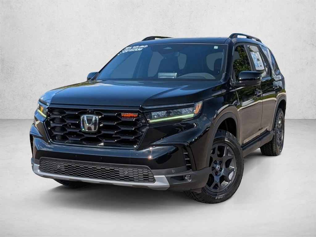 New 2025 Honda Pilot TrailSport SUV