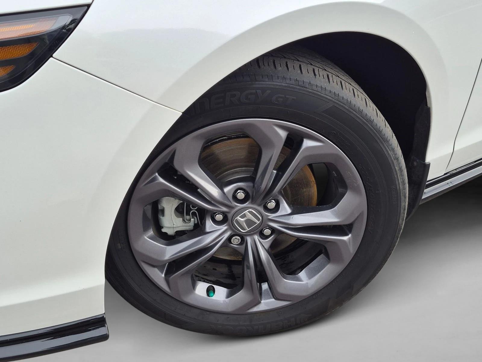 2024 Honda Accord Hybrid EX-L - Photo 10
