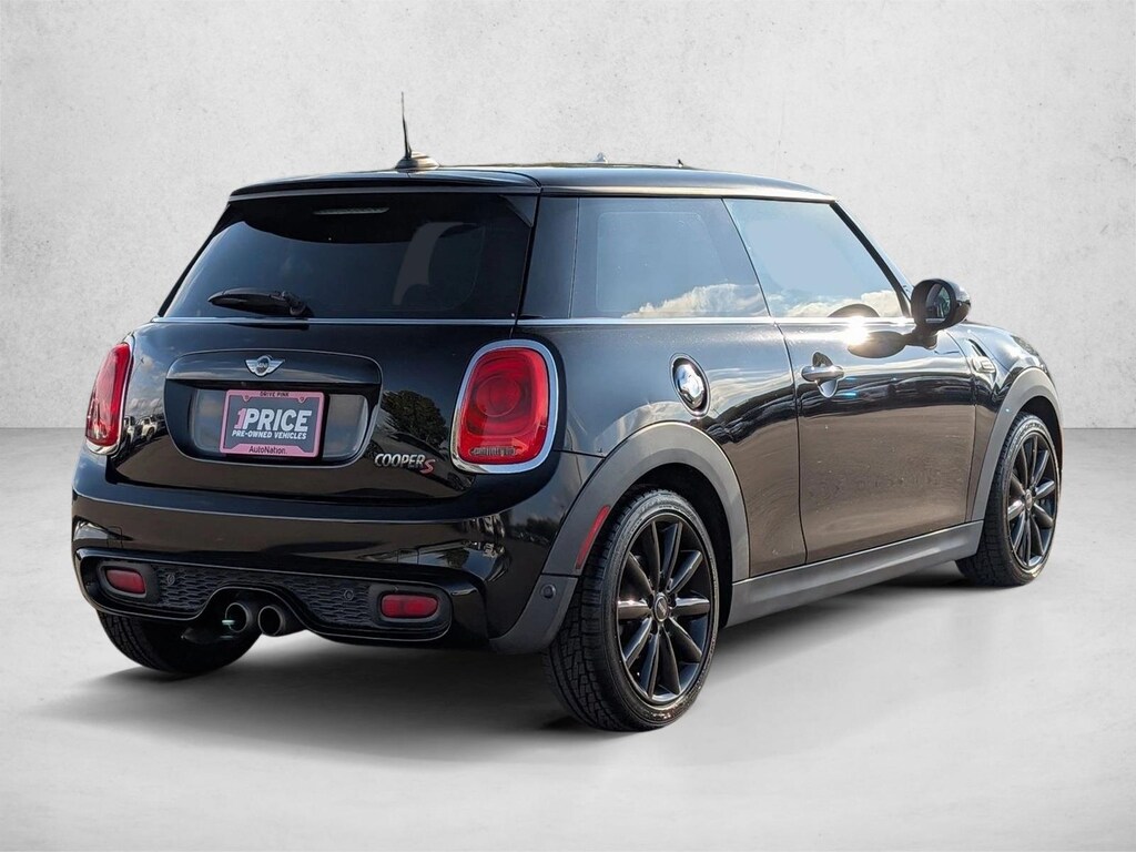 Used 2018 MINI Hardtop 2 Door Cooper S Hatchback