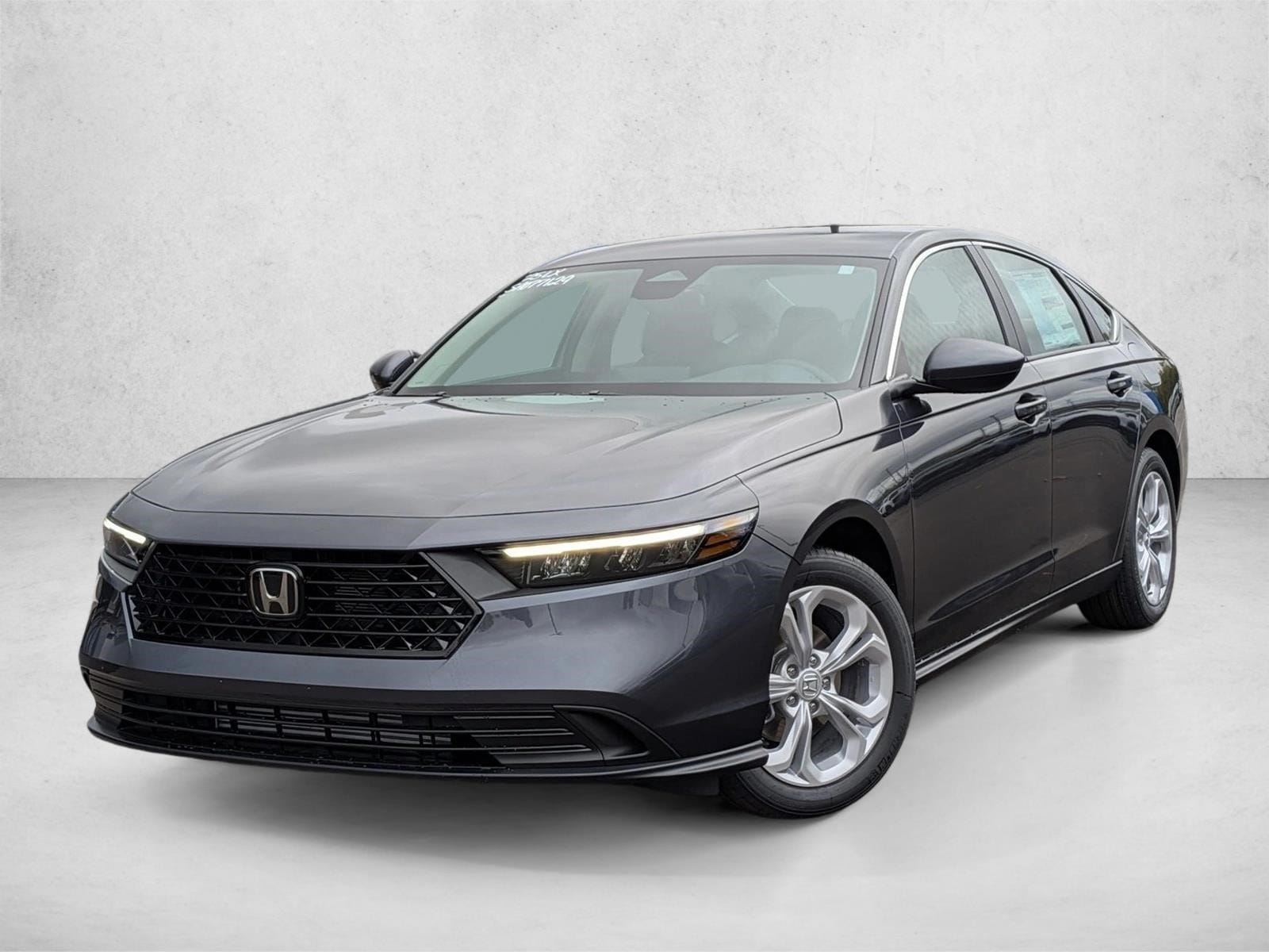 2025 Honda Accord LX's photo