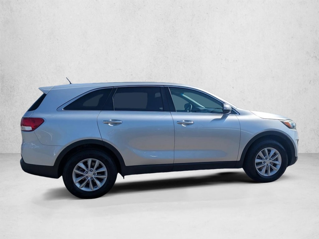 Used 2018 Kia Sorento 2.4L L SUV