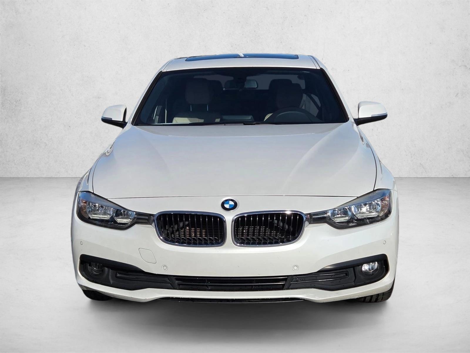 2017 Bmw 320i 3-series photo 2