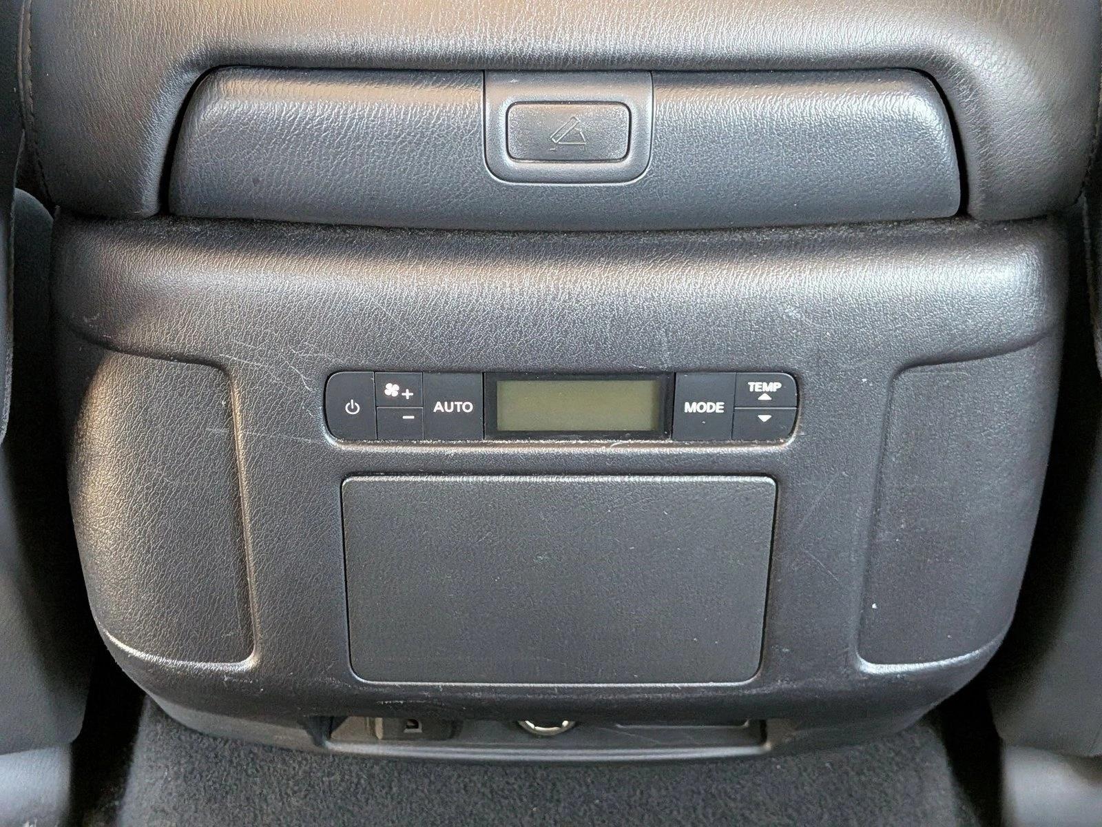 2024 Nissan Armada SL - Photo 18
