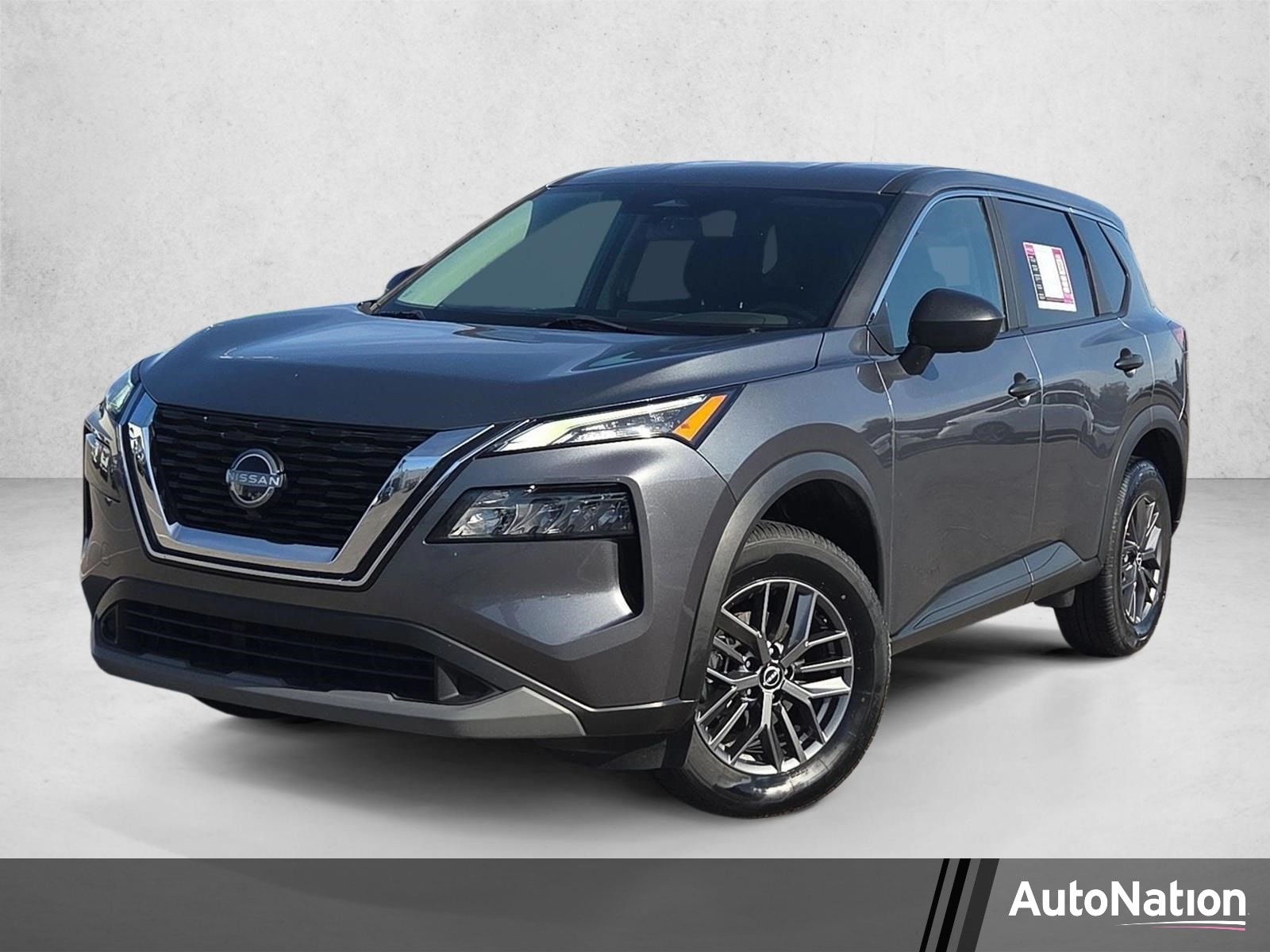 2023 Nissan Rogue S FWD's photo