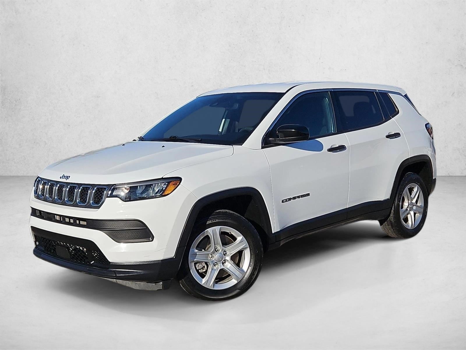 2023 Jeep Compass Sport's photo