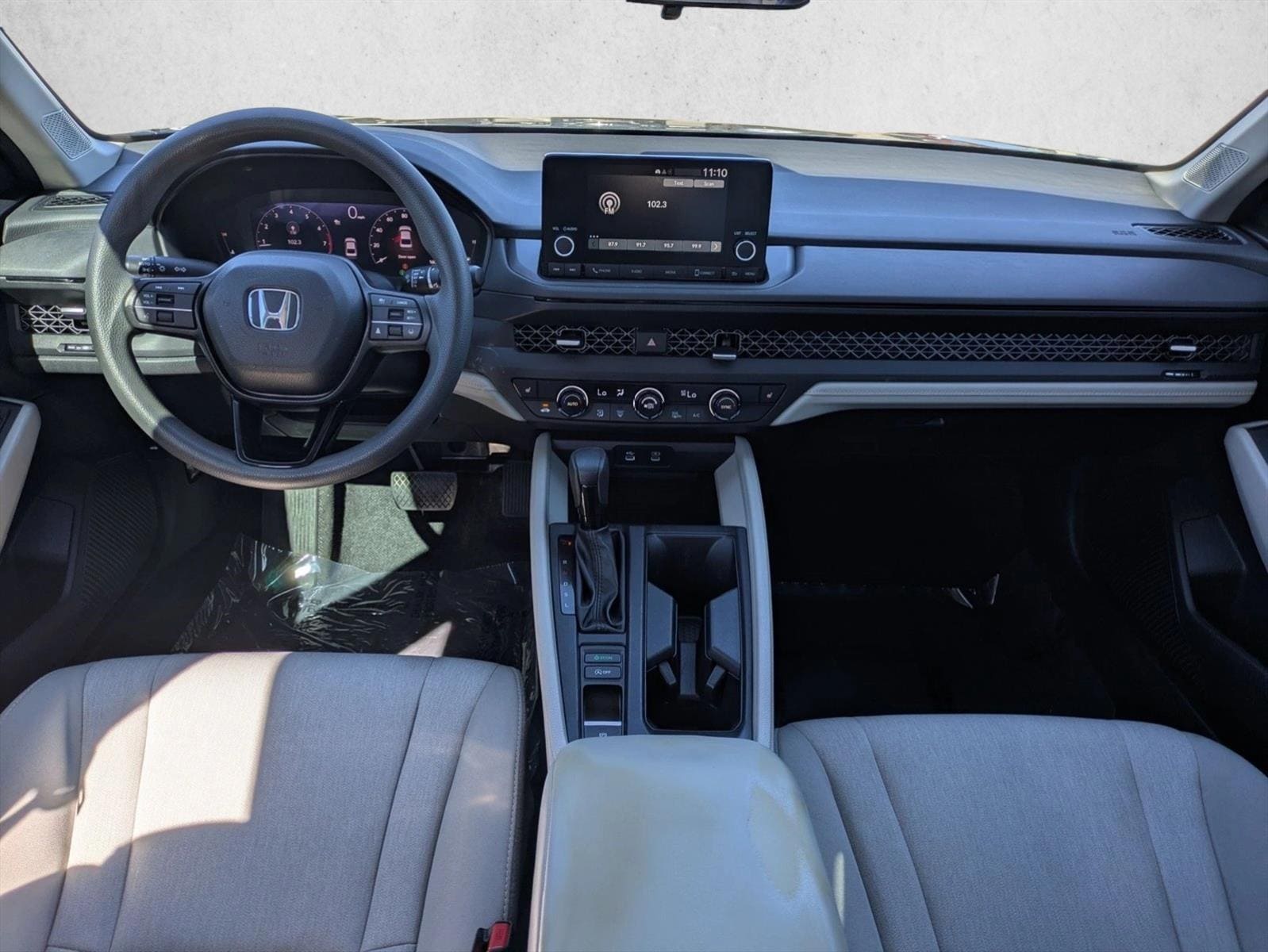 2024 Honda Accord EX - Photo 17