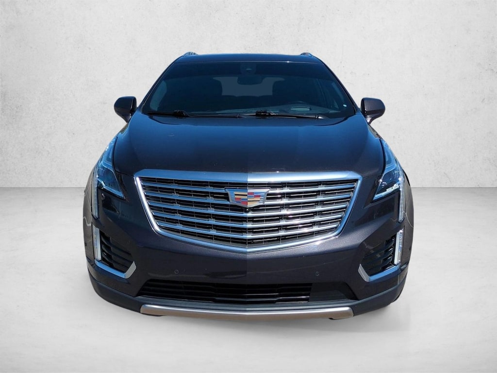 Used 2017 CADILLAC XT5 Platinum SUV