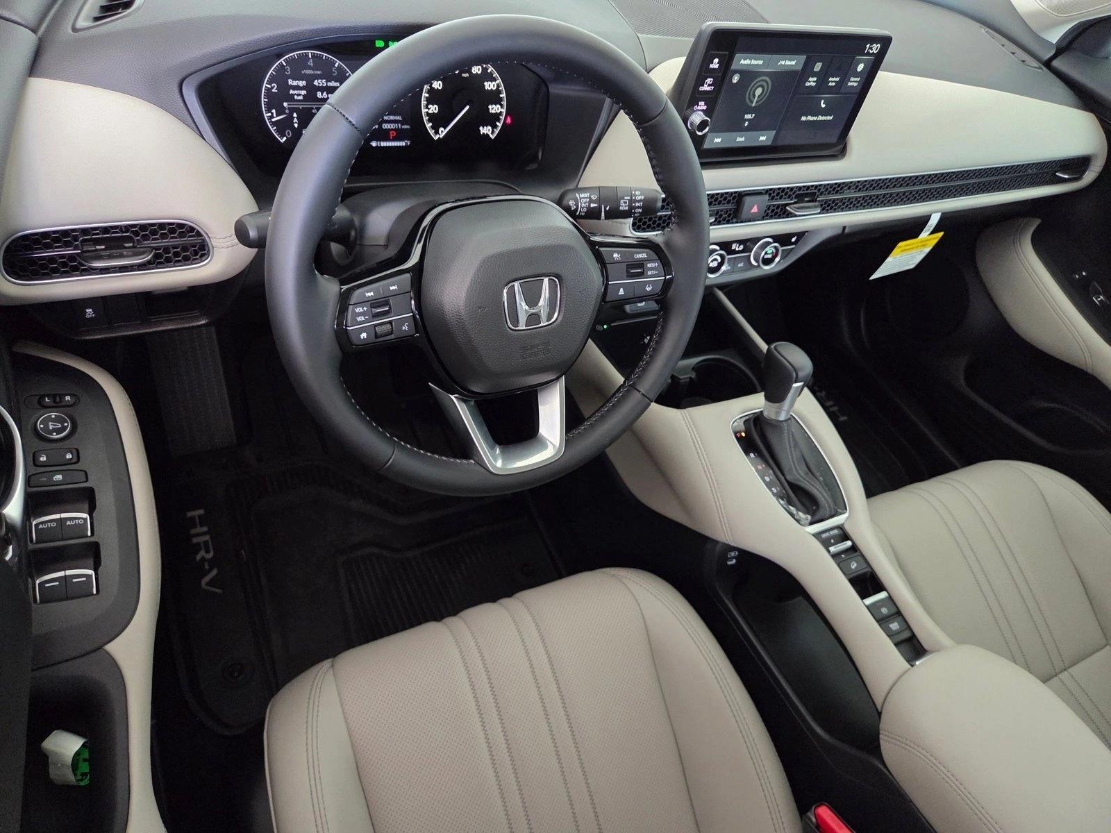 2026 Honda HR-V EX-L photo 2