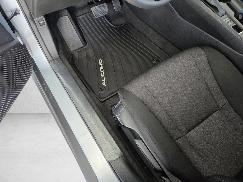 New 2025 Honda Accord LX Sedan