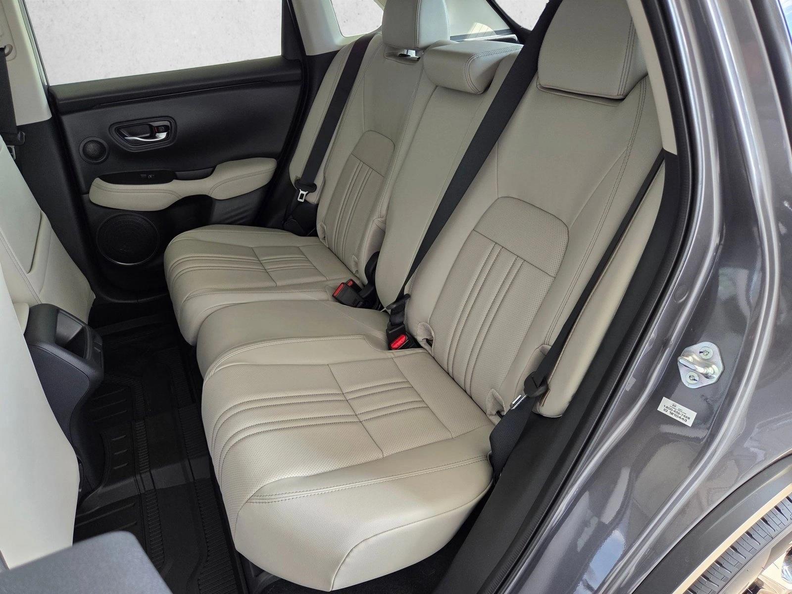 2026 Honda HR-V EX-L - Photo 15