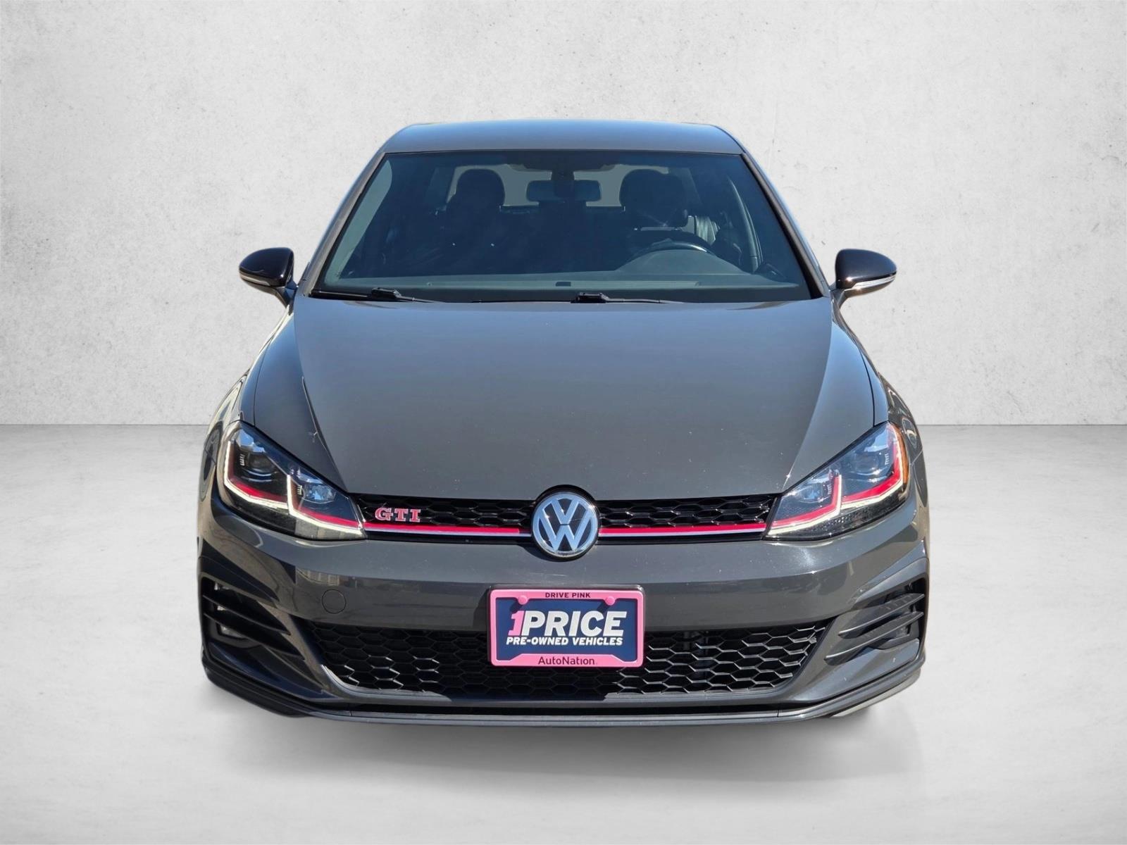 2019 Volkswagen Golf GTI Rabbit SE Autobahn photo 2