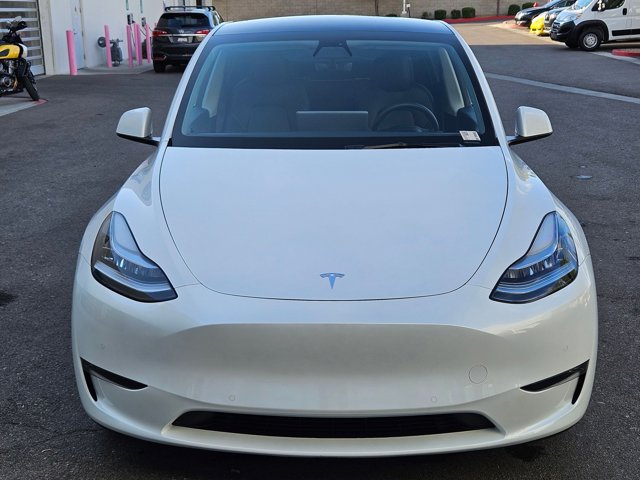 Used 2021 Tesla Model Y Long Range with VIN 5YJYGDEE6MF105692 for sale in Kansas City