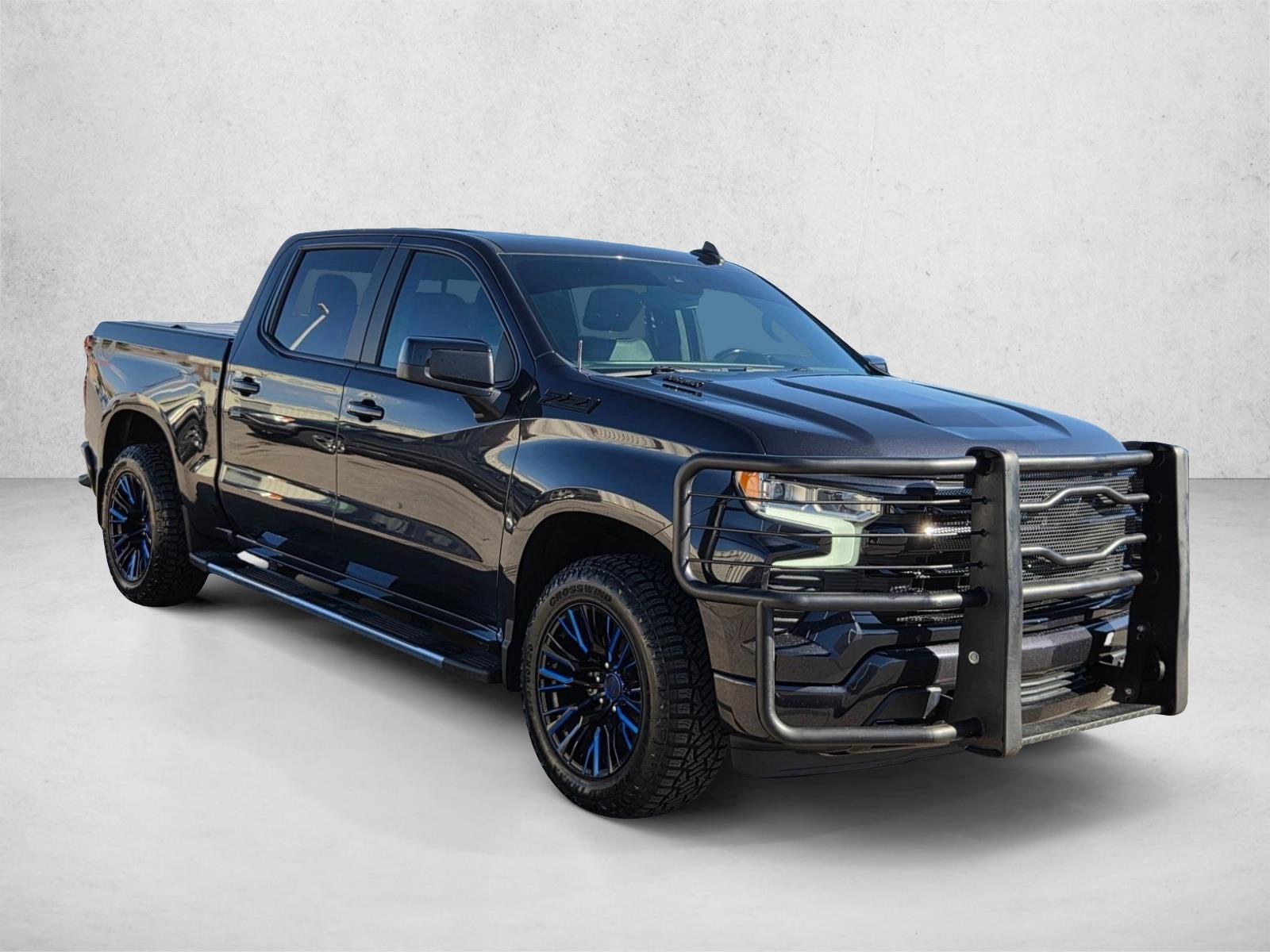 2022 Chevrolet Silverado 1500 RST photo 2