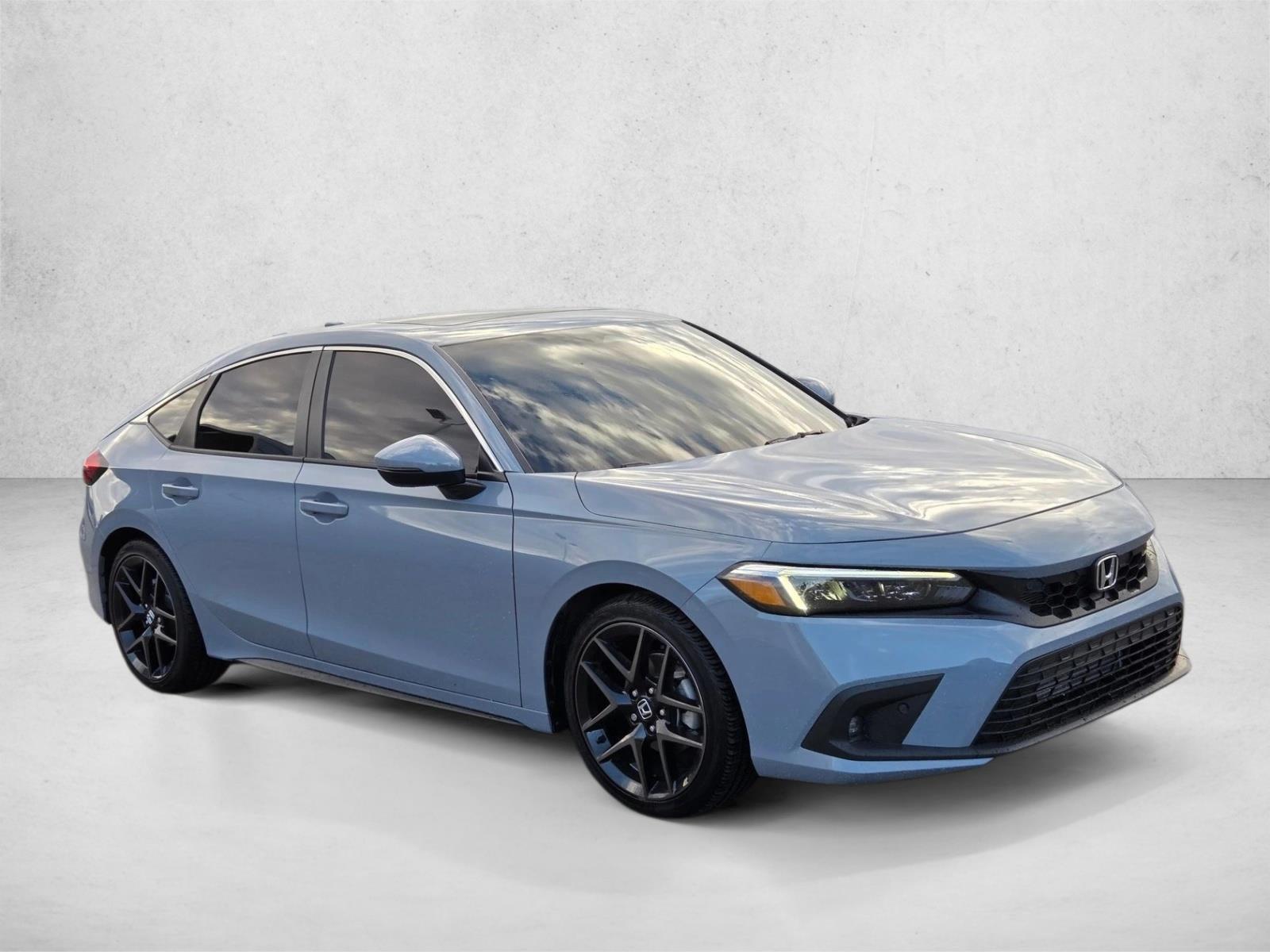 2024 Honda Civic Sport Touring Hatchback photo 3