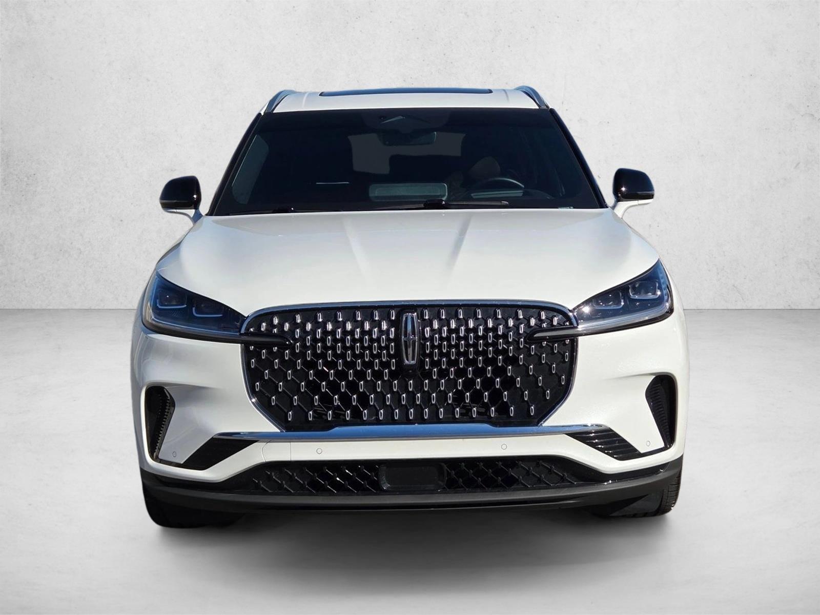 2025 Lincoln Aviator Reserve photo 2