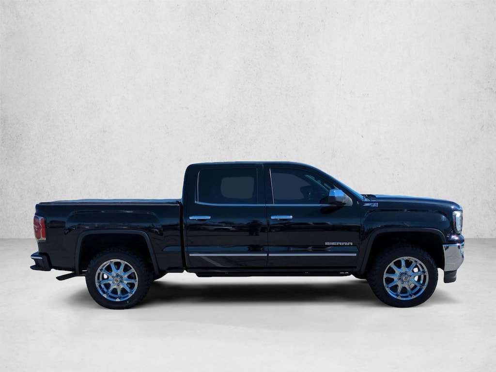 Used 2017 GMC Sierra 1500 SLT Truck Crew Cab