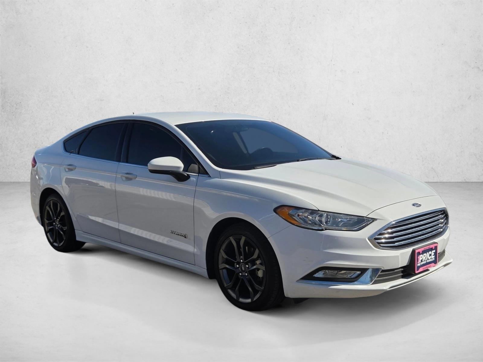 2018 Ford Fusion Hybrid SE photo 3