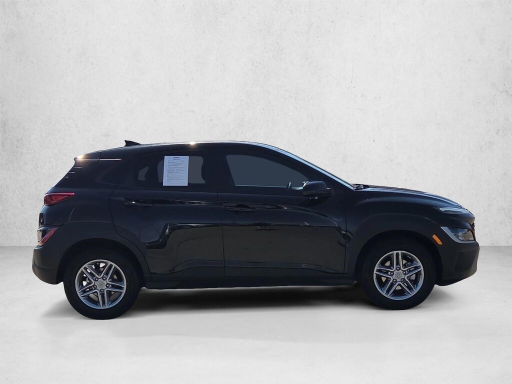 Used 2022 Hyundai Kona SE SUV