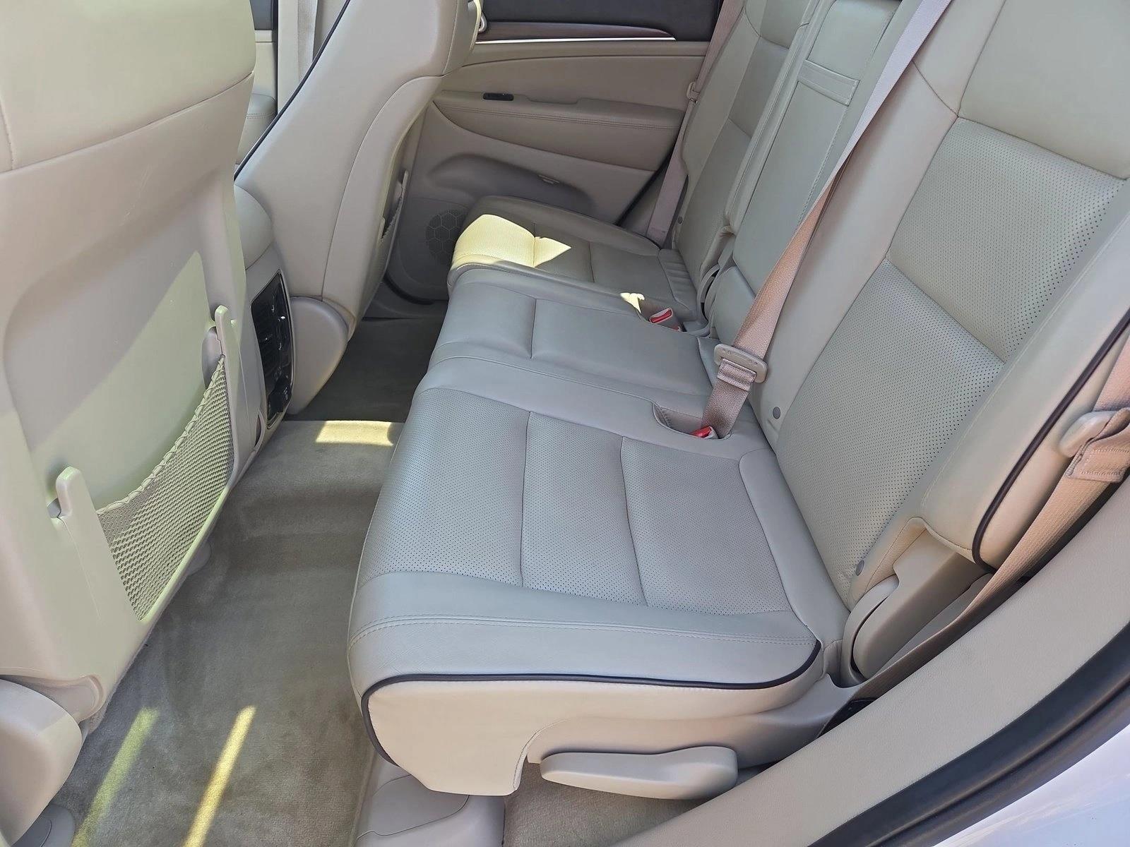 2016 Jeep Grand Cherokee Overland - Photo 21
