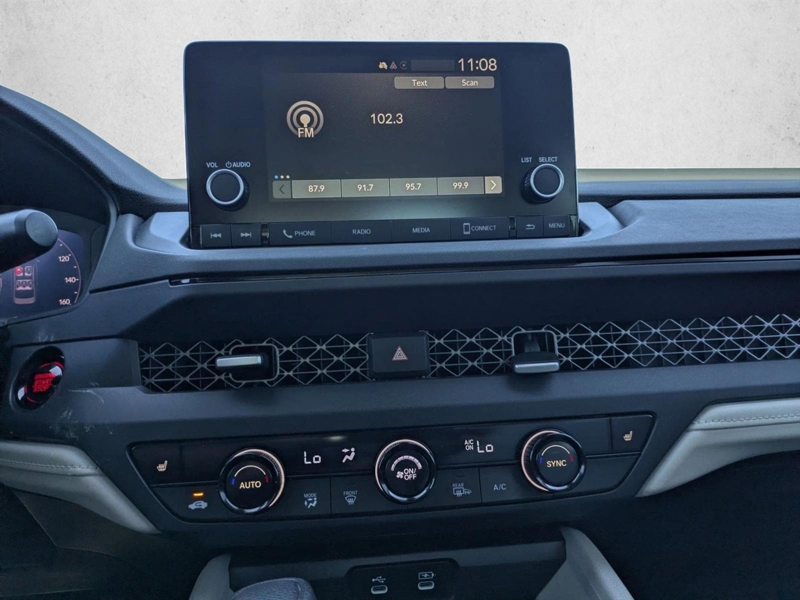 2024 Honda Accord EX - Photo 14