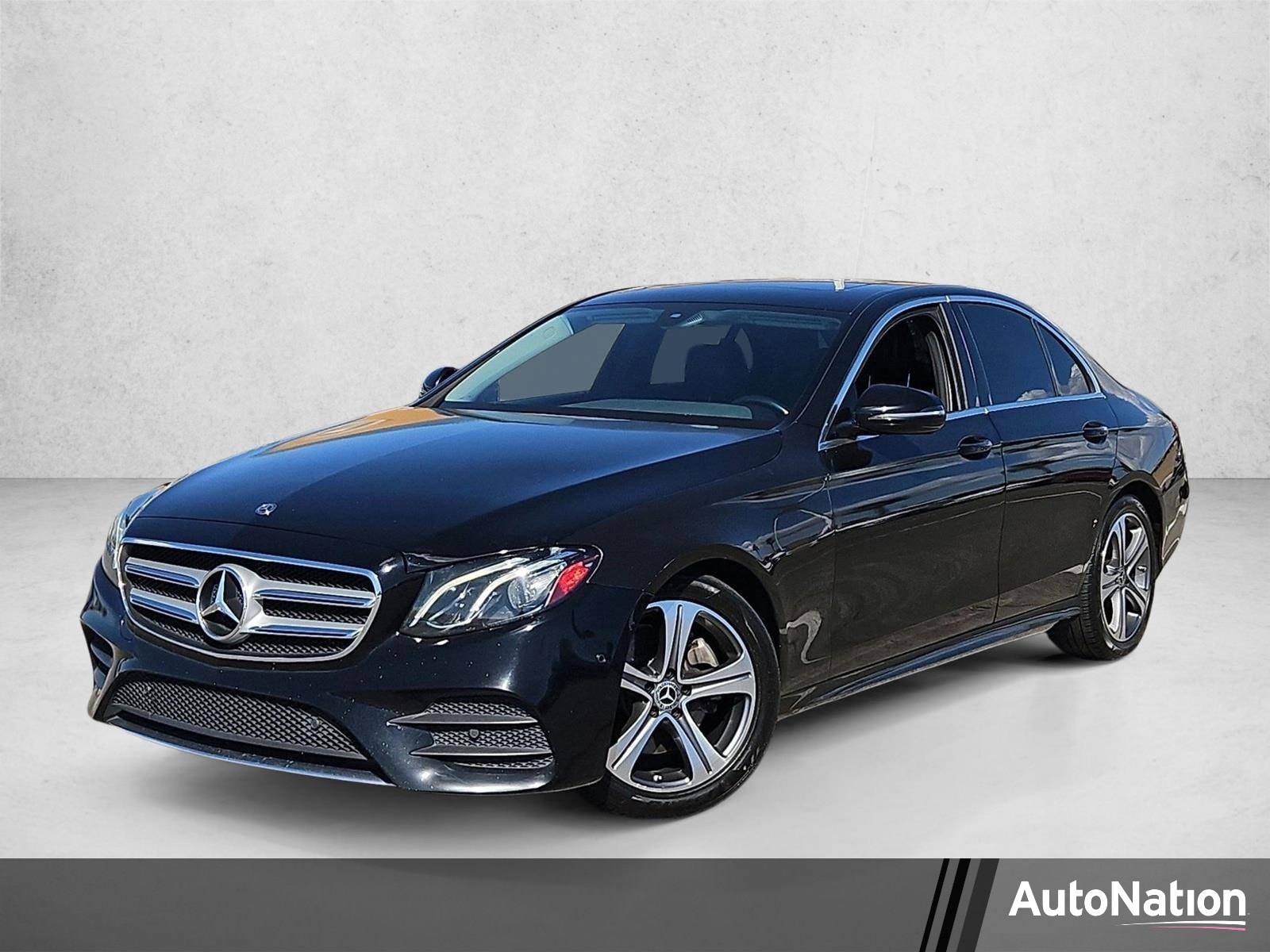2018 Mercedes-Benz E-Class E300's photo