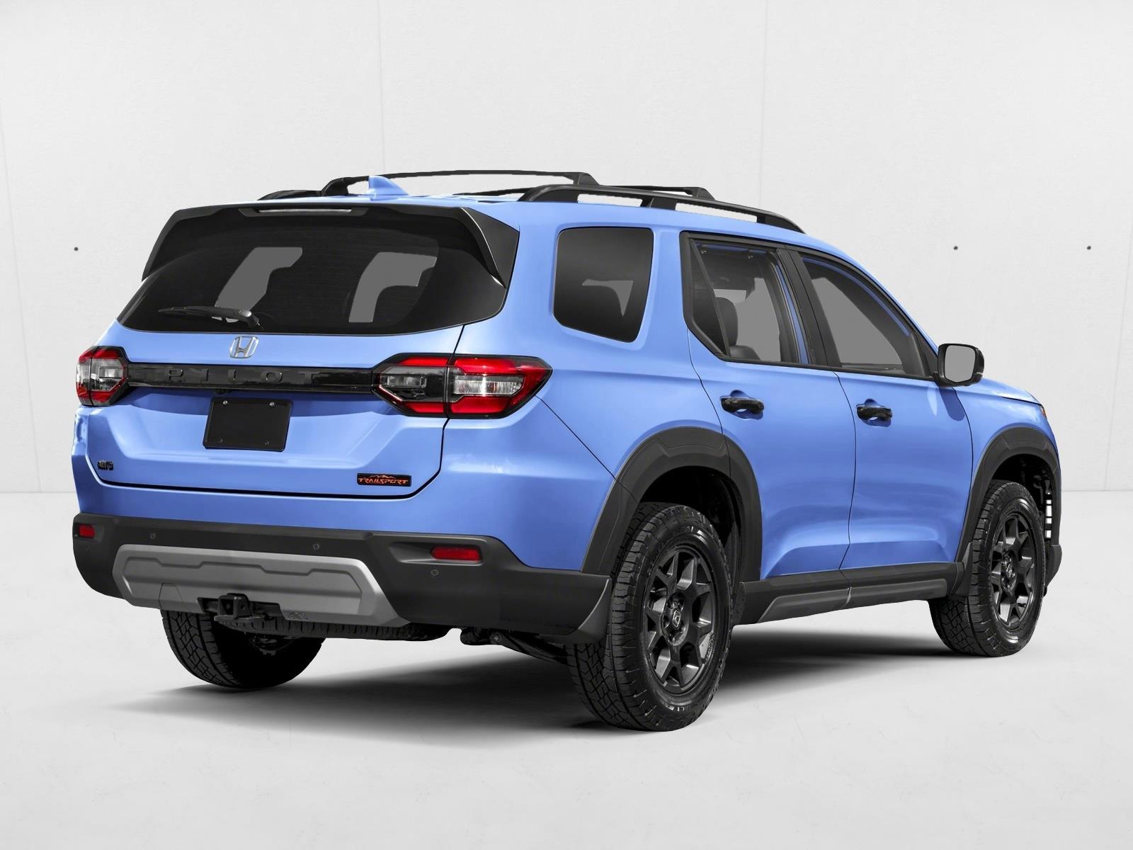 2025 Honda Pilot TrailSport photo 2