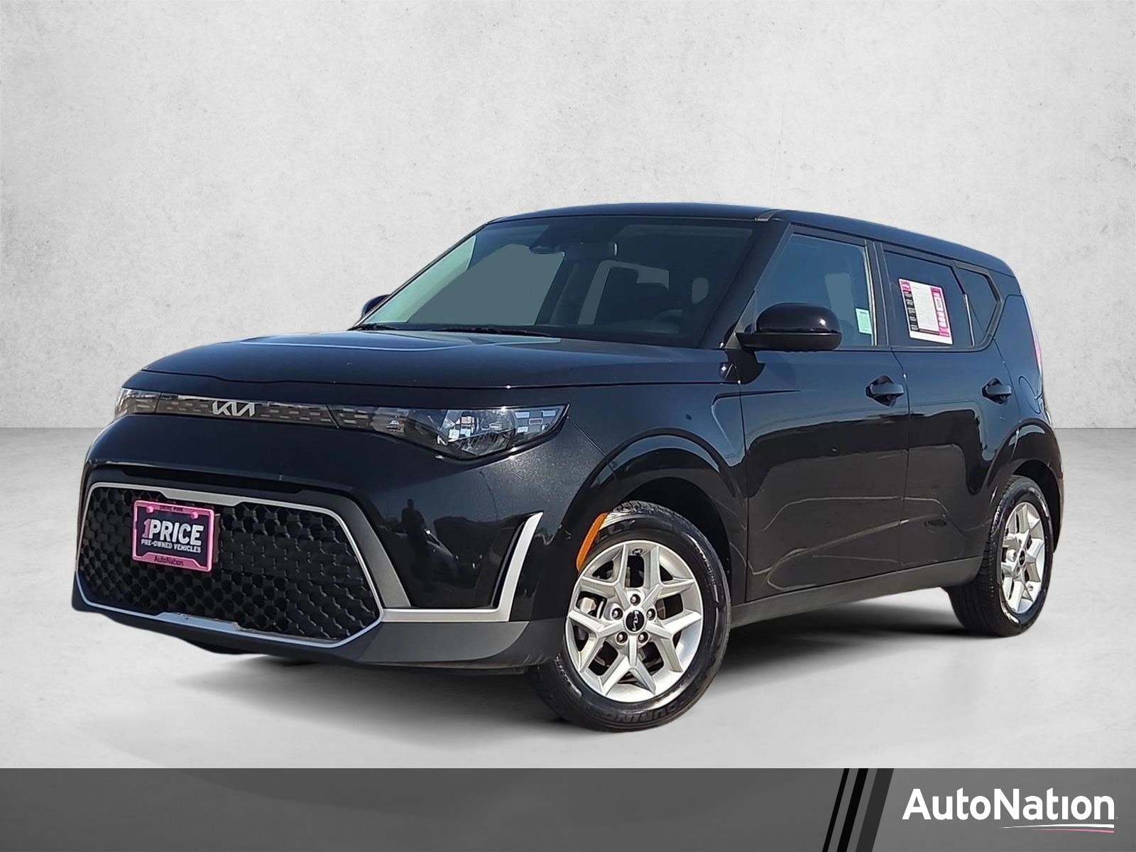 2024 Kia Soul 2.0L LX IVT's photo
