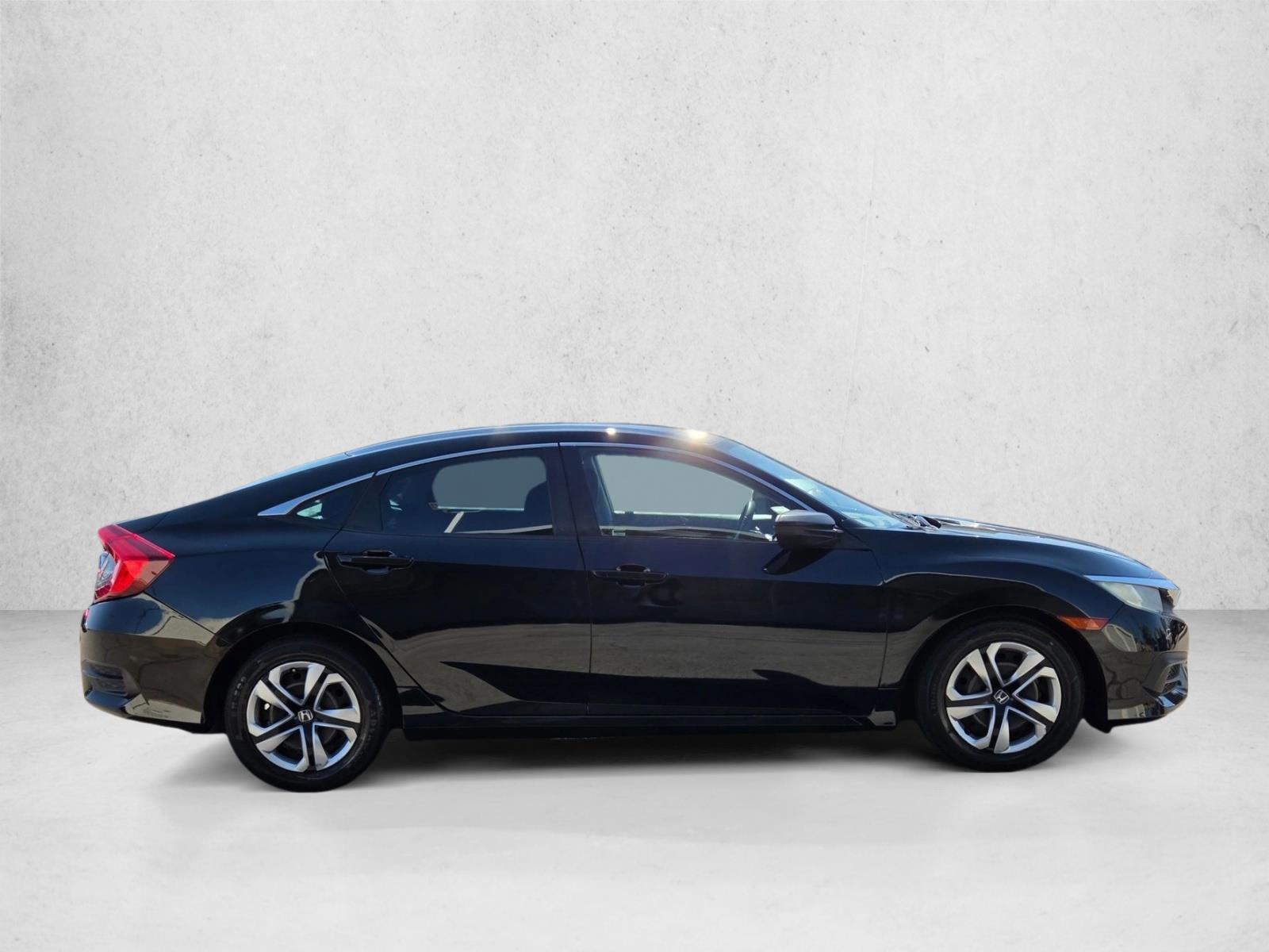 2018 Honda Civic LX photo 4