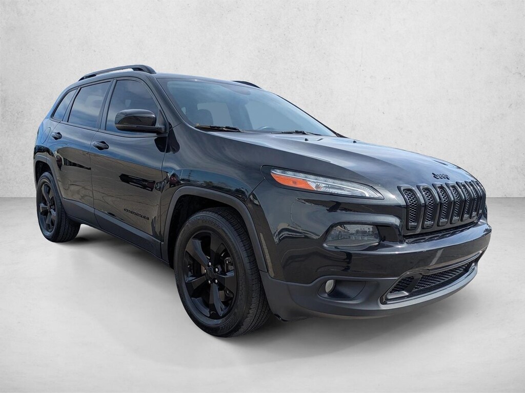 Used 2016 Jeep Cherokee Limited 4x4 SUV